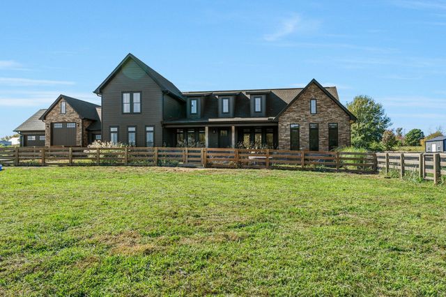 128 Emma Ln, Hohenwald, TN 38462