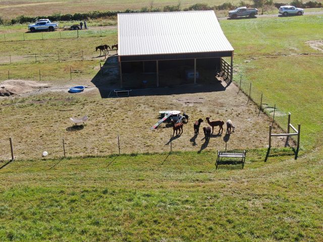 128 Emma Ln, Hohenwald, TN 38462