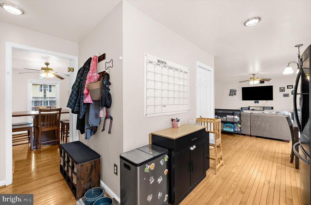 7665 CEDAR DR, Pasadena, MD 21122