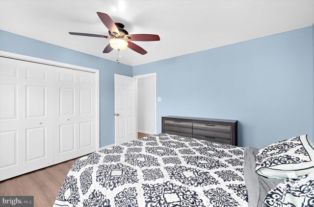 7665 CEDAR DR, Pasadena, MD 21122