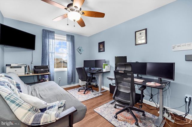 7665 CEDAR DR, Pasadena, MD 21122