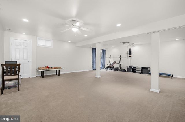 7665 CEDAR DR, Pasadena, MD 21122