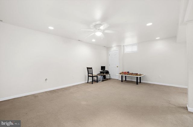 7665 CEDAR DR, Pasadena, MD 21122