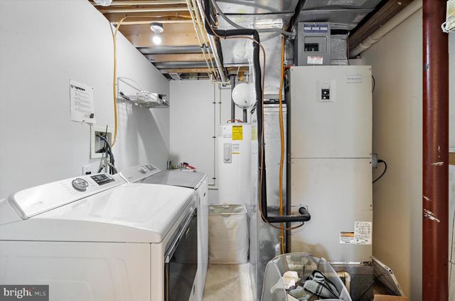 7665 CEDAR DR, Pasadena, MD 21122