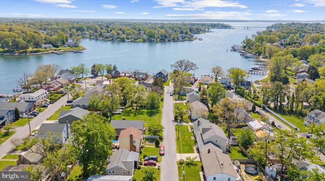 7665 CEDAR DR, Pasadena, MD 21122