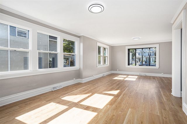 78 Central Street, Battle Creek, MI 49017