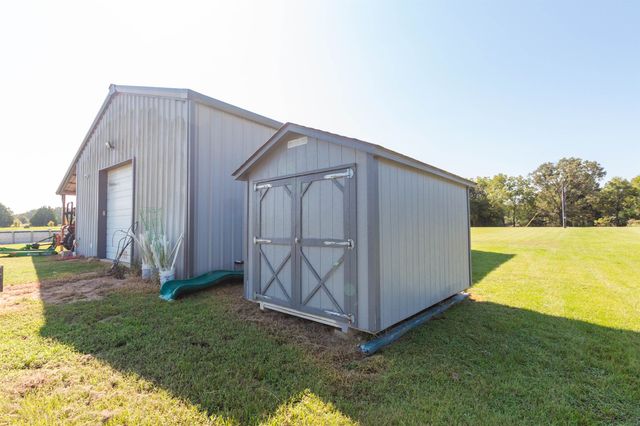 313 CR 4617, Troup, TX 75789