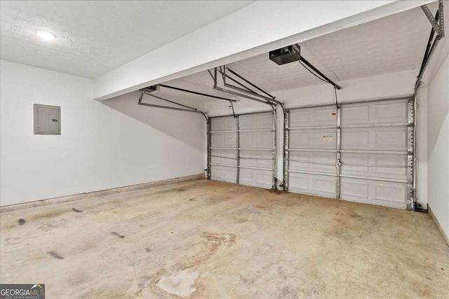 2951 Aviator Circle, Snellville, GA 30039