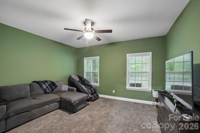 6748 Stonebridge Lane, Clover, SC 29710