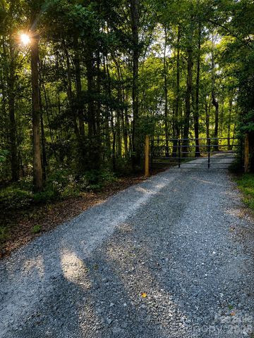 6748 Stonebridge Lane, Clover, SC 29710