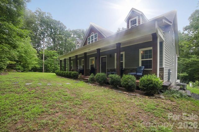 6748 Stonebridge Lane, Clover, SC 29710
