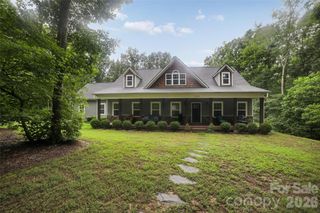 6748 Stonebridge Lane, Clover, SC 29710