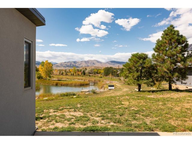 5952 Oxford Rd, Niwot, CO 80503