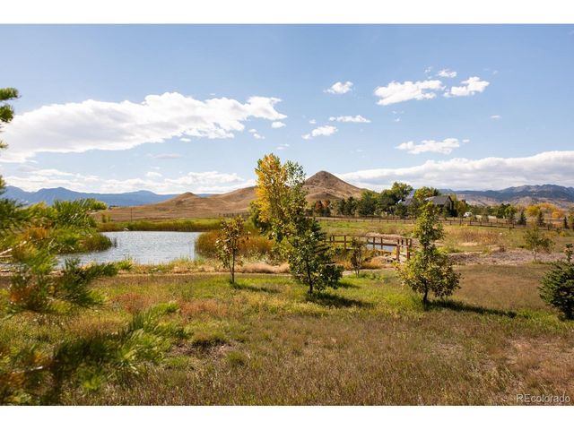 5952 Oxford Rd, Niwot, CO 80503