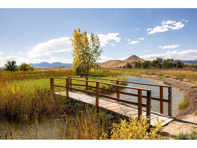 5952 Oxford Rd, Niwot, CO 80503