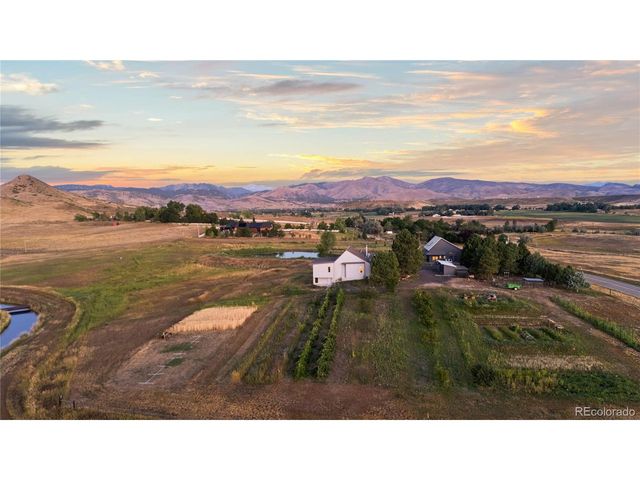 5952 Oxford Rd, Niwot, CO 80503
