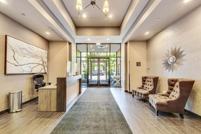 451 W Huron Street 1305, Chicago, IL 60654