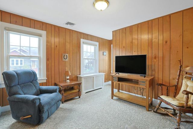 15 High Street, Tarrytown, NY 10591