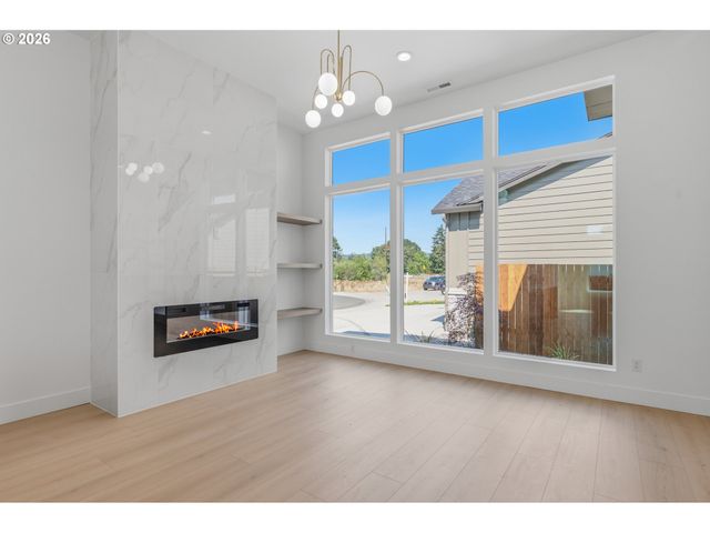 17003 Ne 95TH Cir, Vancouver, WA 98682