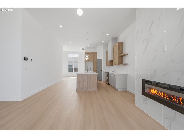 17003 Ne 95TH Cir, Vancouver, WA 98682