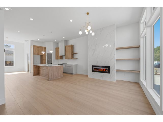 17003 Ne 95TH Cir, Vancouver, WA 98682
