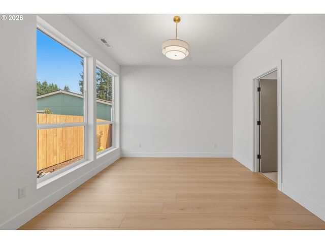 17003 Ne 95TH Cir, Vancouver, WA 98682