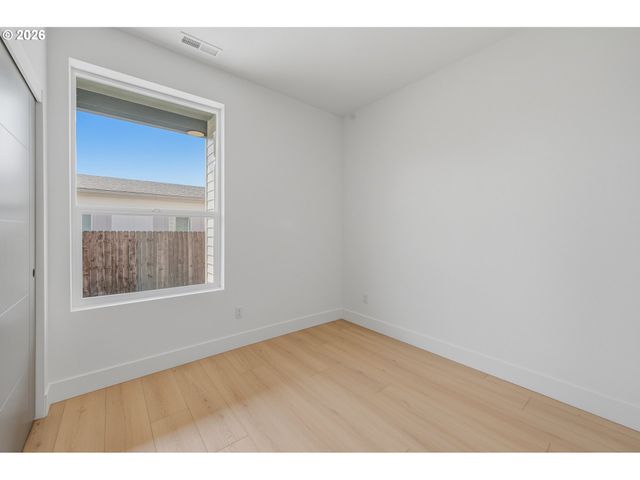 17003 Ne 95TH Cir, Vancouver, WA 98682