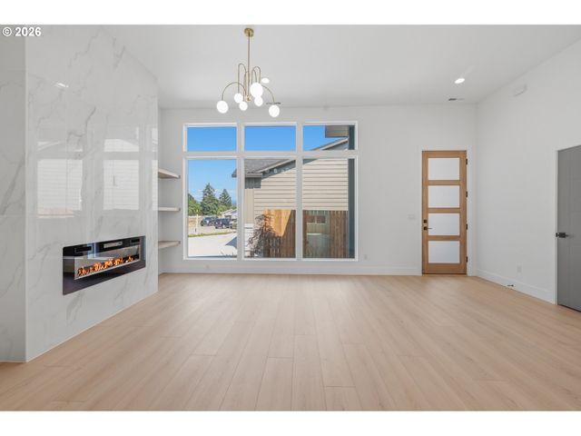 17003 Ne 95TH Cir, Vancouver, WA 98682