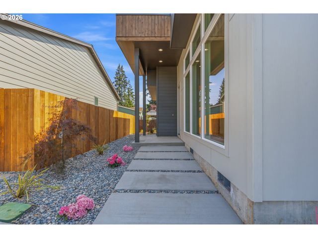 17003 Ne 95TH Cir, Vancouver, WA 98682