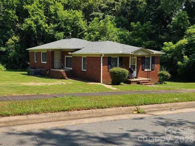 3106 Capitol Drive, Charlotte, NC 28208