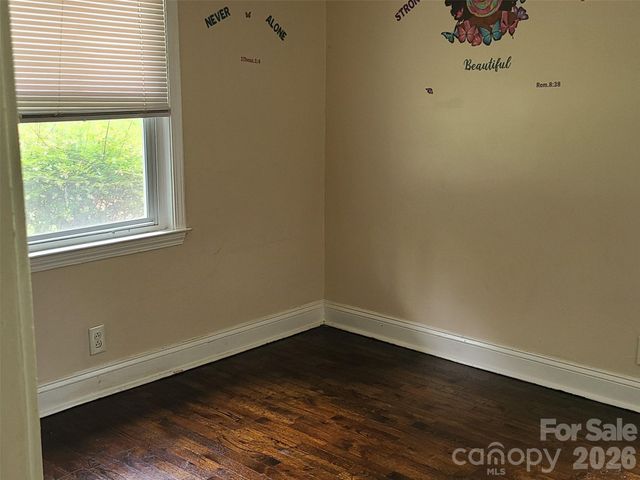 3106 Capitol Drive, Charlotte, NC 28208