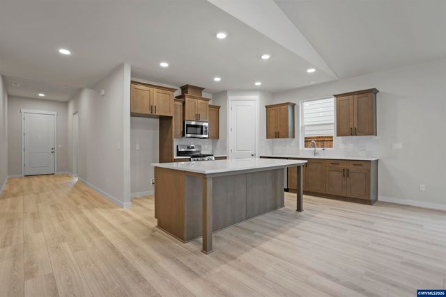 2637 NW Ninebark Dr, Corvallis, OR 97330
