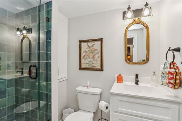 9231 W 100th Street, Overland Park, KS 66212