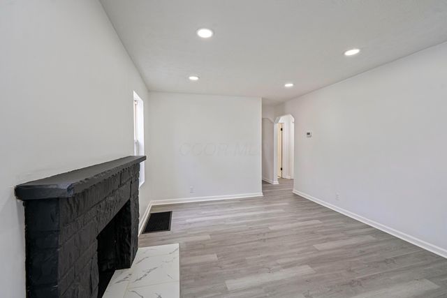 178 S Weyant Avenue, Columbus, OH 43213