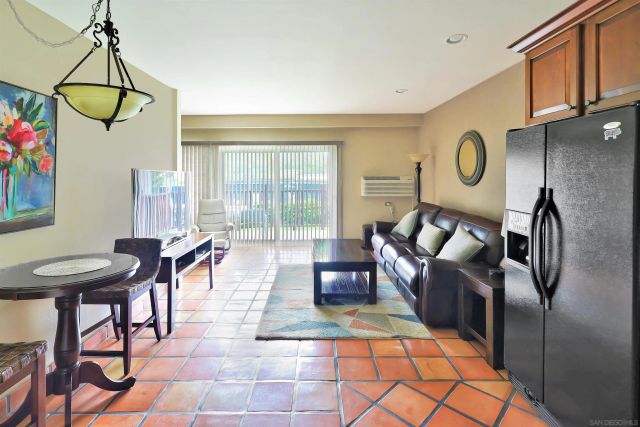 2003 Costa Del Mar 654, Carlsbad, CA 92009