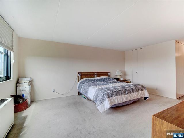 250 Gorge Road 22F, Cliffside Park, NJ 07010