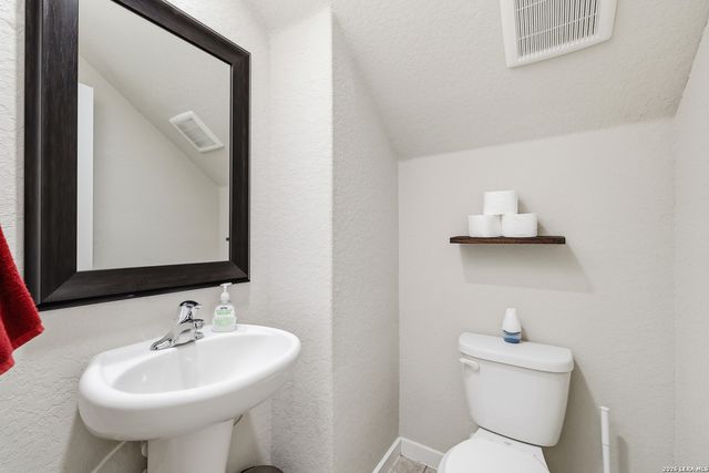 10734 Francisco Way, San Antonio, TX 78109