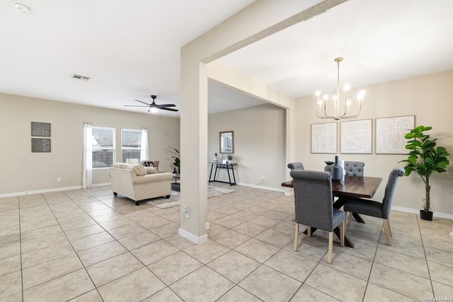 10734 Francisco Way, San Antonio, TX 78109