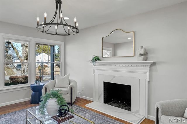 582 Brookhaven Court, Kirkwood, MO 63122