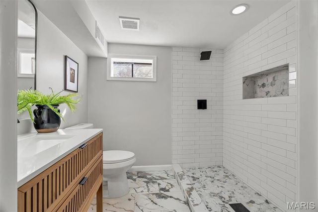 582 Brookhaven Court, Kirkwood, MO 63122