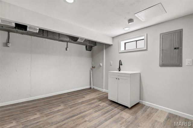 582 Brookhaven Court, Kirkwood, MO 63122