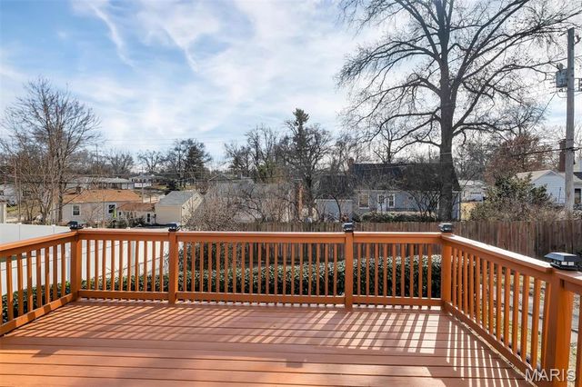 582 Brookhaven Court, Kirkwood, MO 63122