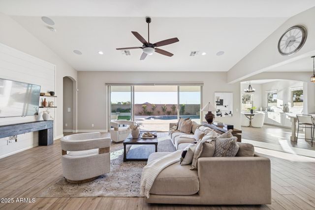 5180 S LAFAYETTE Drive, Chandler, AZ 85249