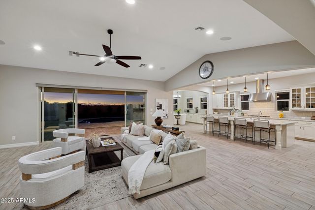 5180 S LAFAYETTE Drive, Chandler, AZ 85249