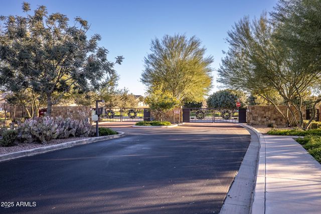 5180 S LAFAYETTE Drive, Chandler, AZ 85249