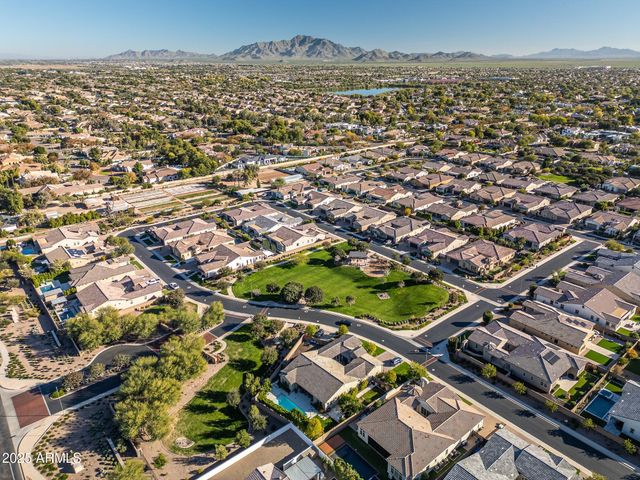 5180 S LAFAYETTE Drive, Chandler, AZ 85249