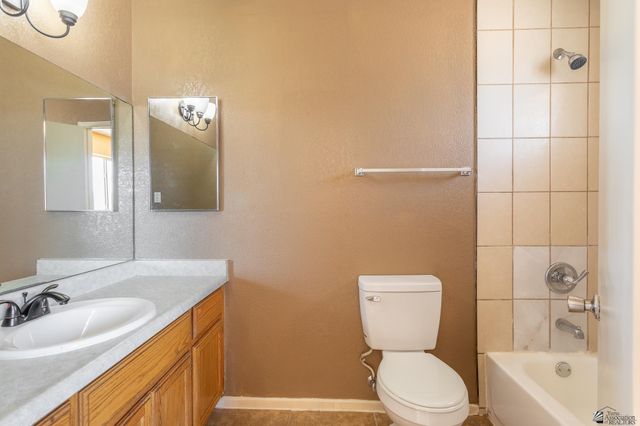 8678 E 25 ST, Yuma, AZ 85365