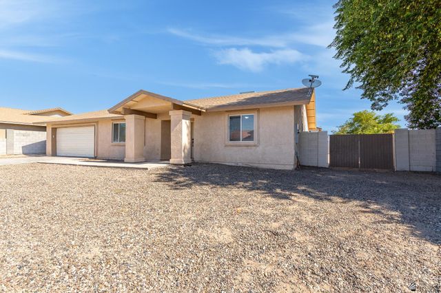 8678 E 25 ST, Yuma, AZ 85365