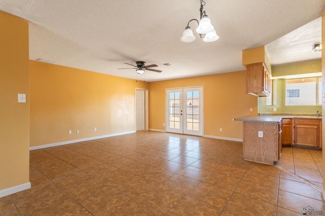 8678 E 25 ST, Yuma, AZ 85365