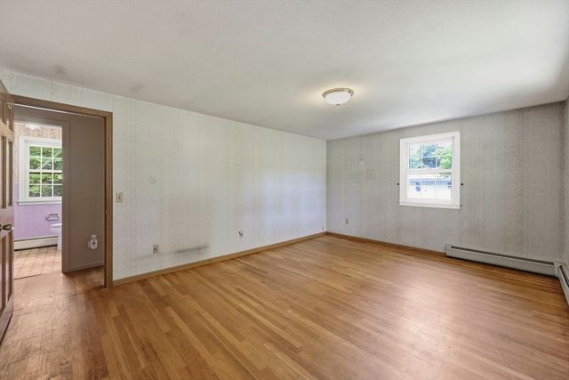 907 Main St, Wilbraham, MA 01095